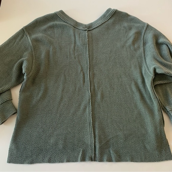 Aerie Wonder Texture V-Neck sweater - Picture 3 of 8